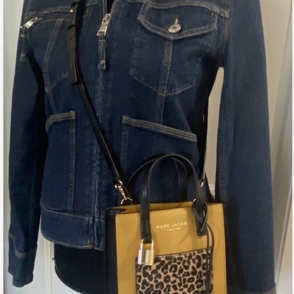 Marc Jacob’s Micro Leather Tote/Crossbody with leopard pocket - Picture 8 of 15